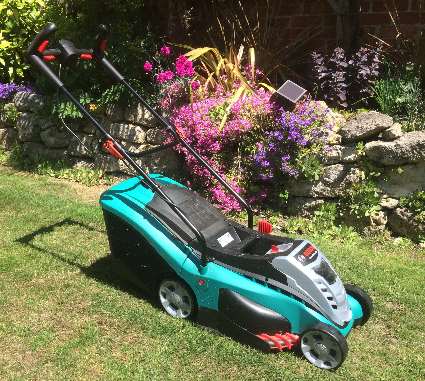 Bosch rotak 370 li deals cordless lawnmower